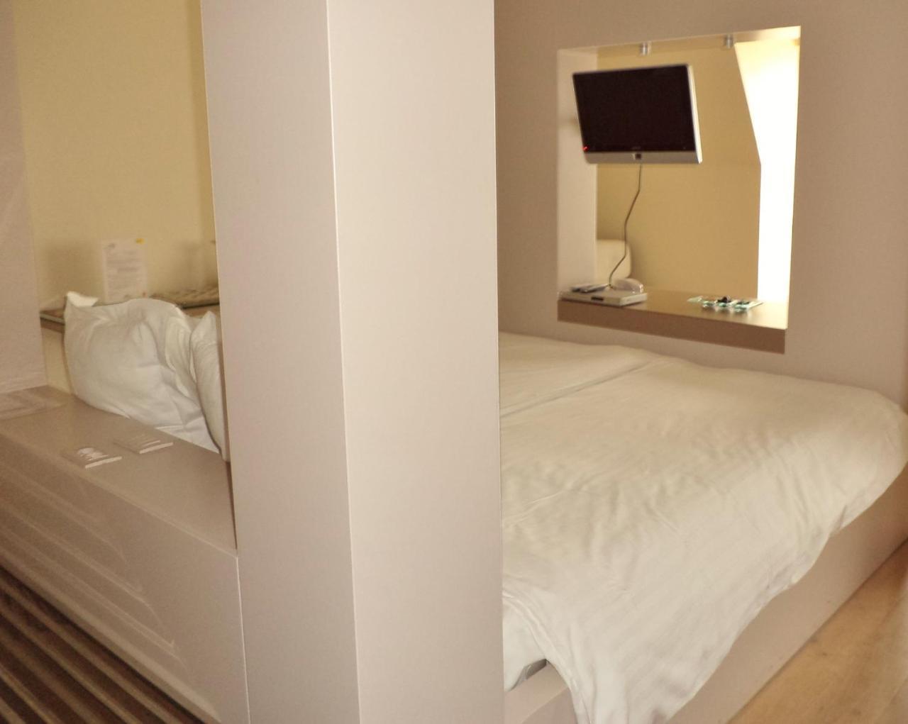 Hotel Recour Poperinge Exteriér fotografie